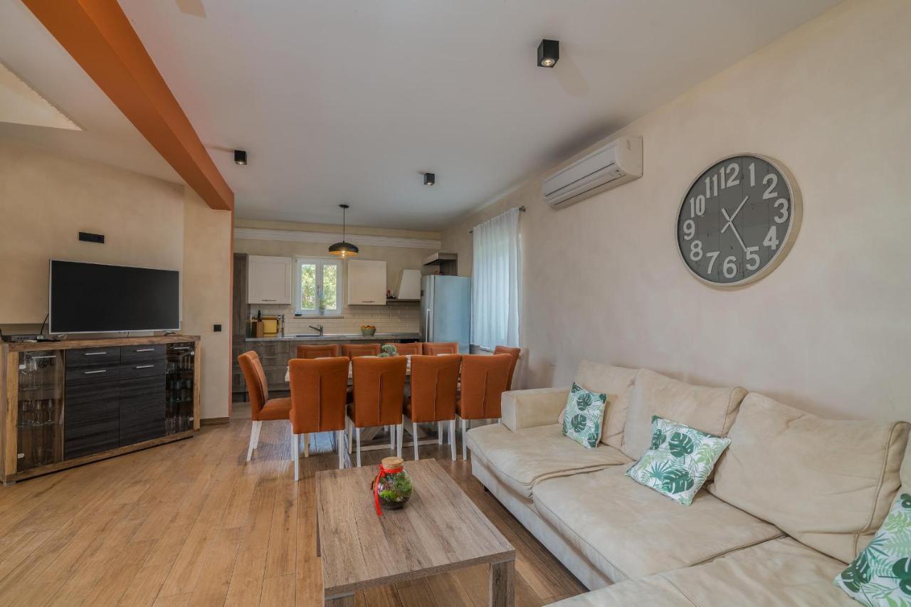 Augusta Holiday home Malinska
